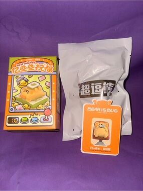 BearisBug "Easy Life Series blind box collectible figure car toy Card confirmed